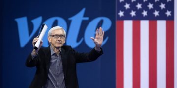 Early voting in Wisconsin slowed by label printing problems