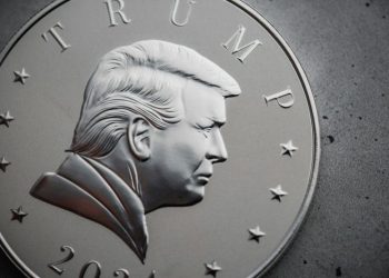 Crypto Market Update: World Liberty Gets Coinbase Approval With Stablecoin Listing